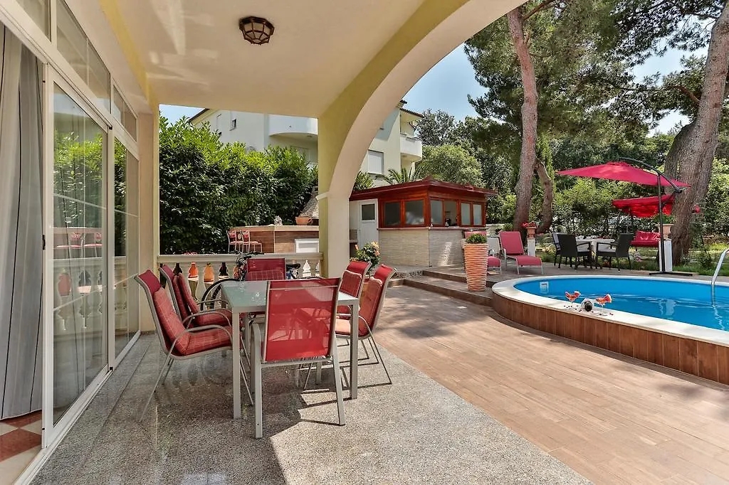 Apartments Dora Medulin Croatie